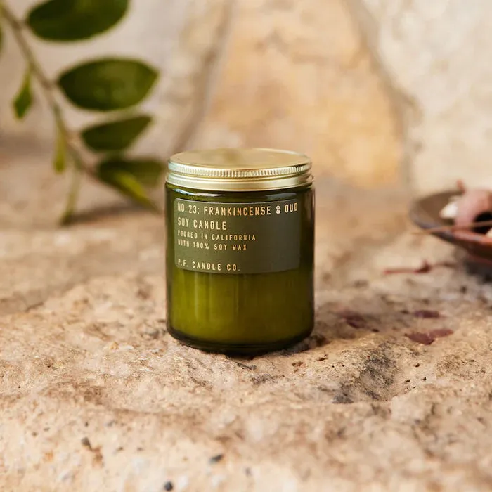 7.2 Soy Candle (Frankincense   Oud)