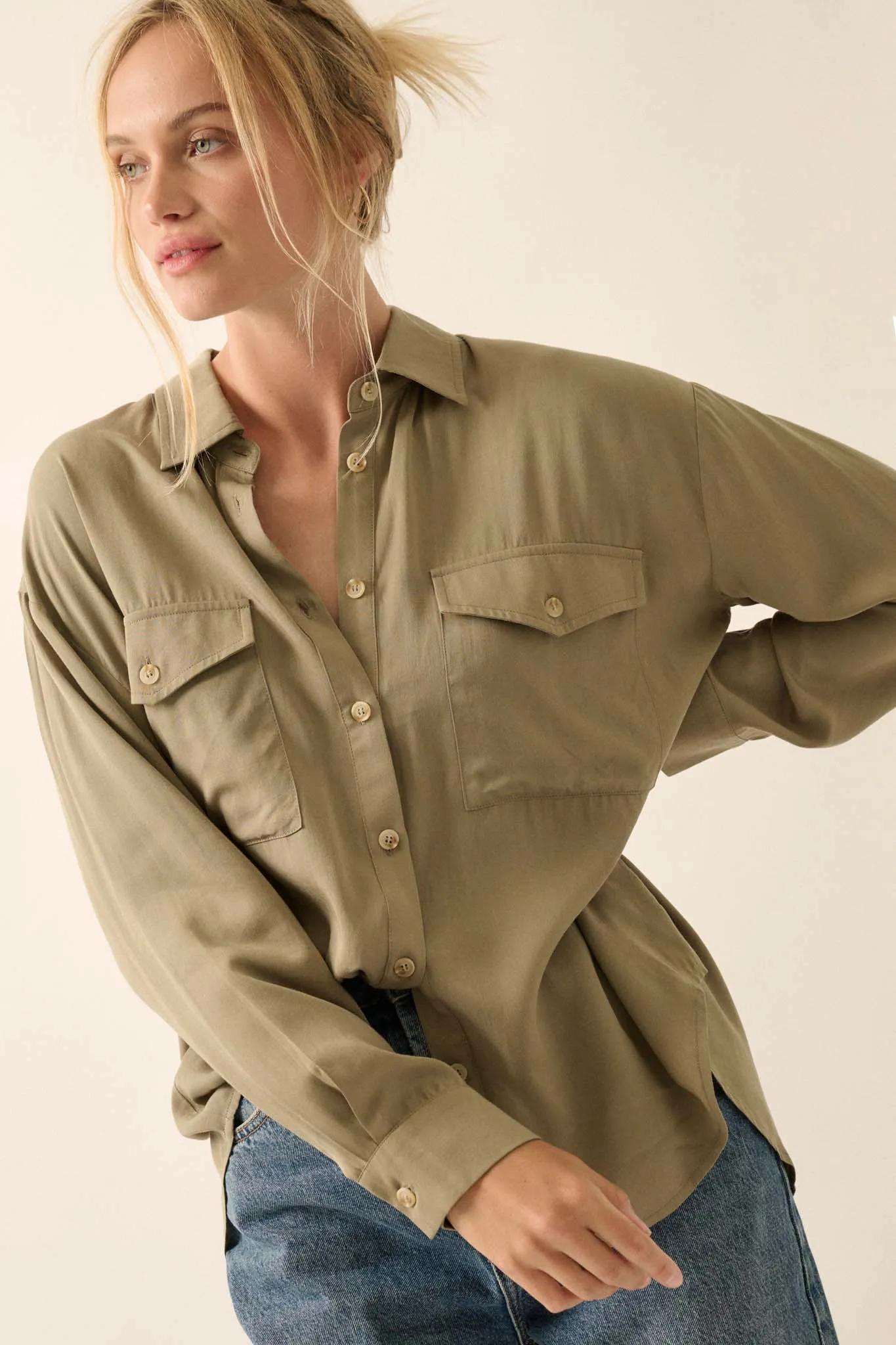 Back to Basics Buttoned-Back Pocket Shirt