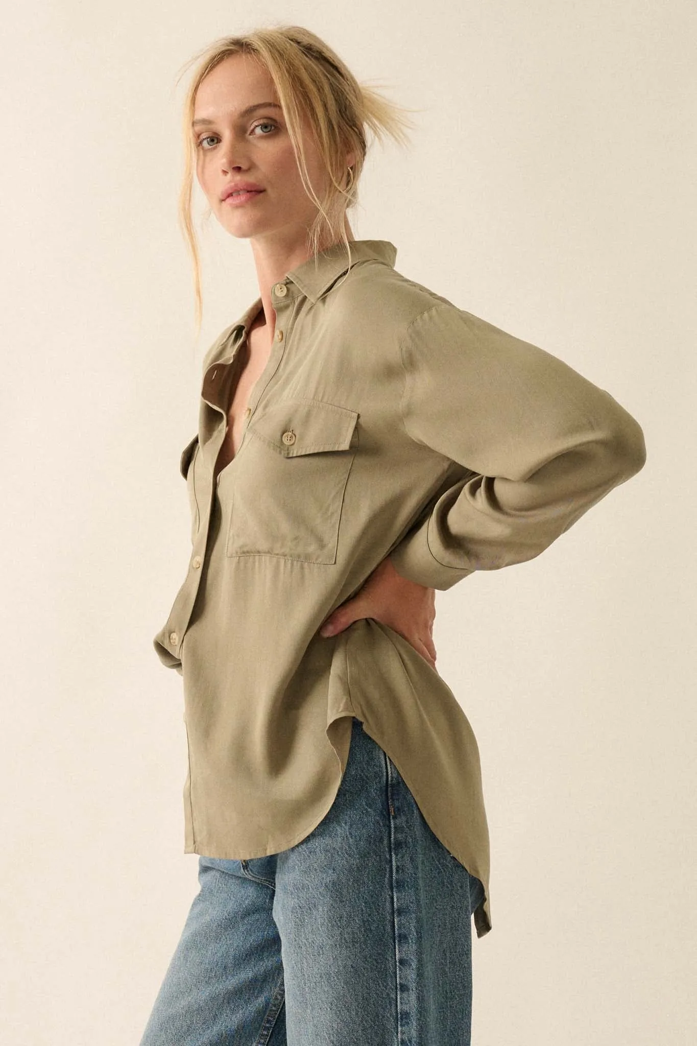 Back to Basics Buttoned-Back Pocket Shirt