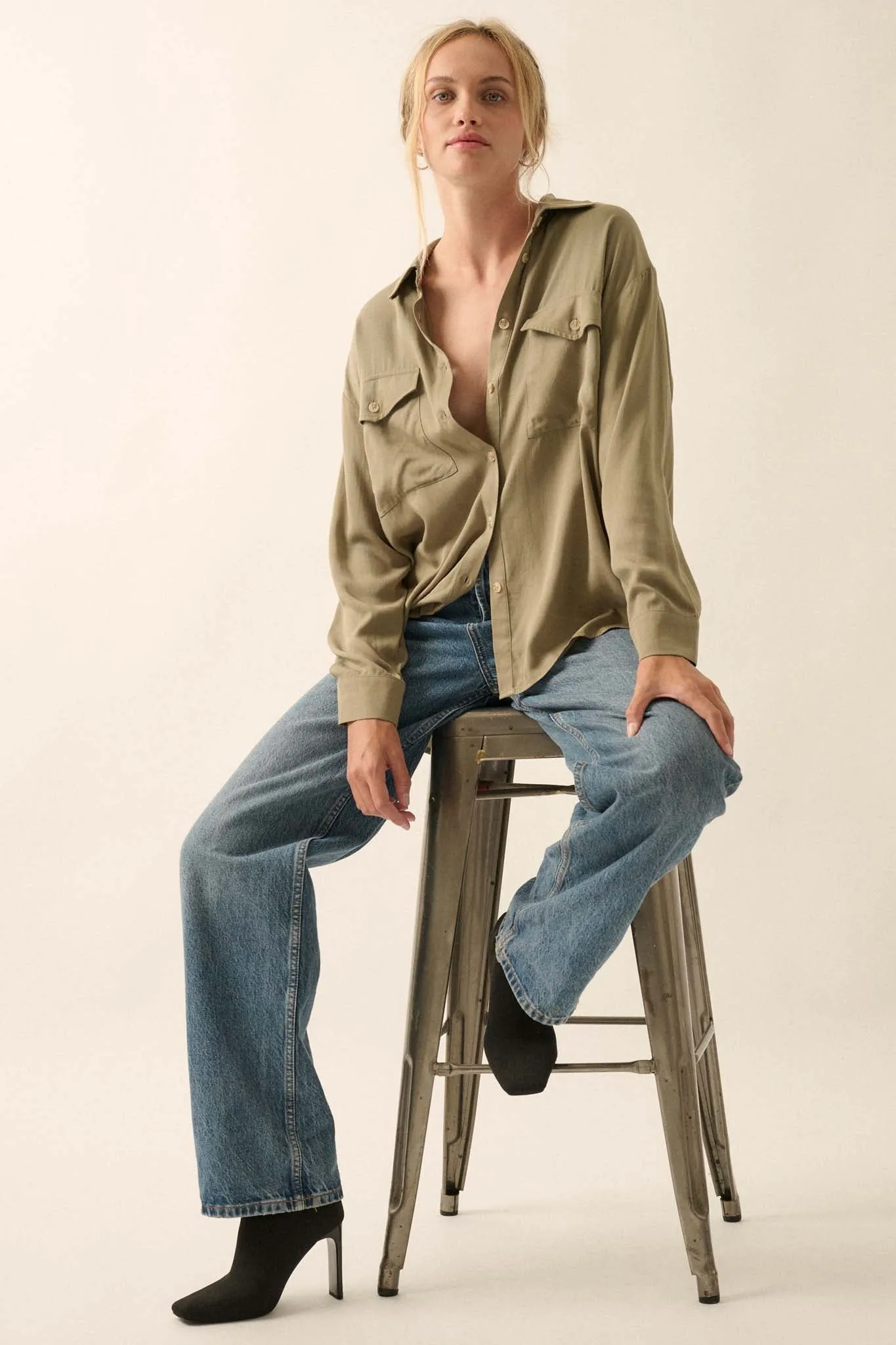 Back to Basics Buttoned-Back Pocket Shirt