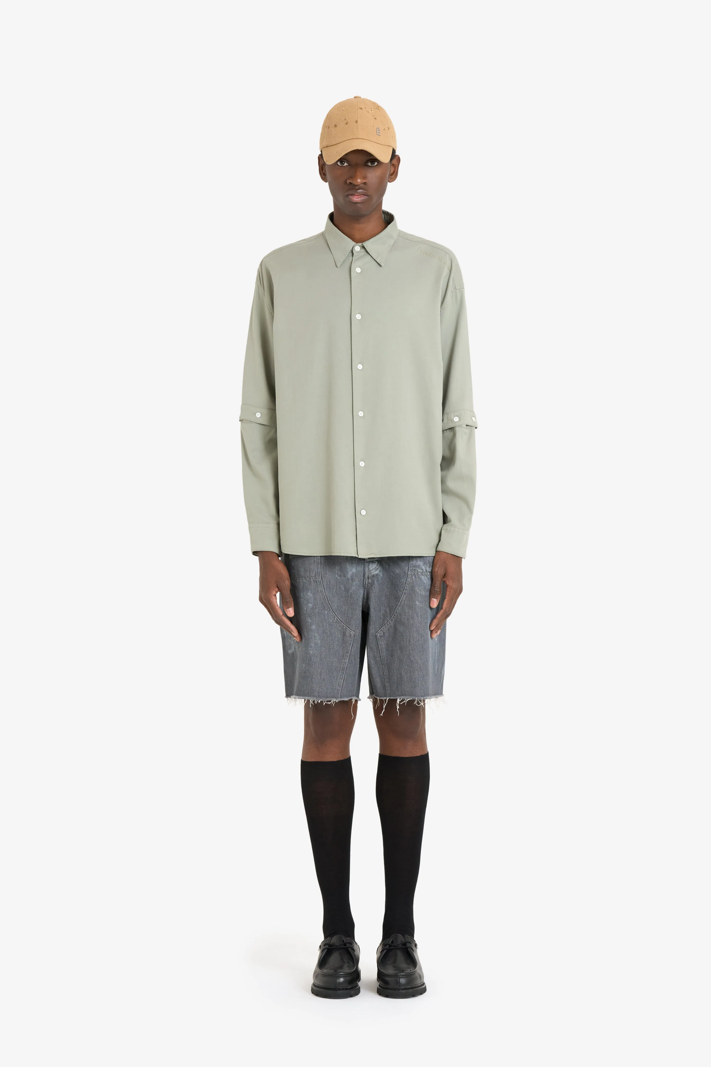 BUTTONED SLEEVE SHIRT