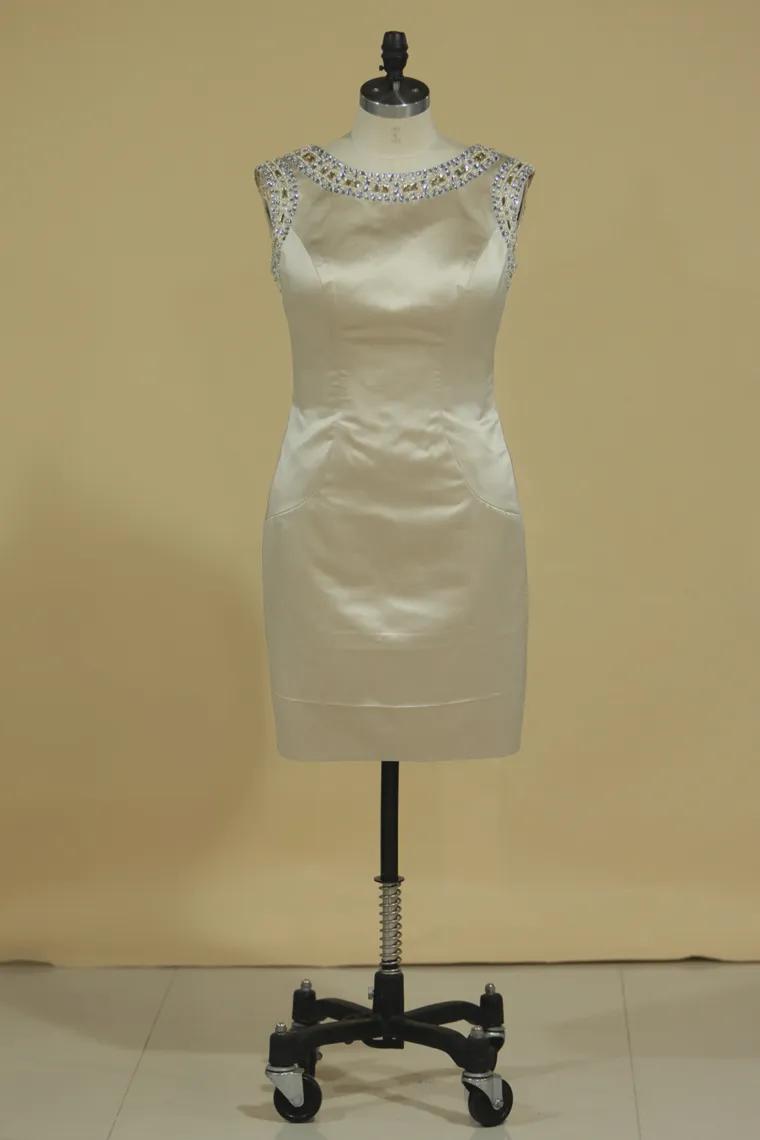 Prom Dresses Sheath Bateau Satin With Beading