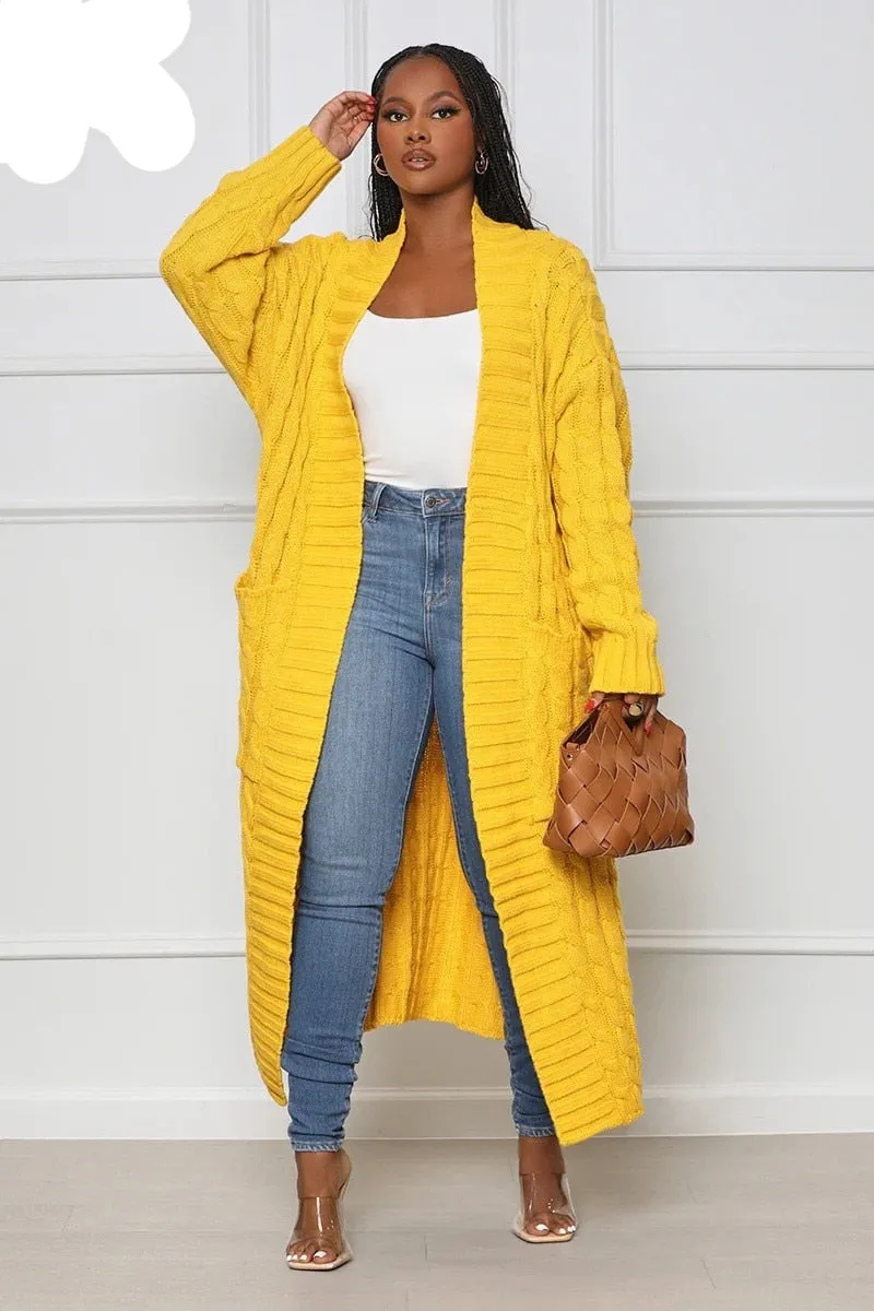 Stylish Cable Knit Dual Pocket Cardigan