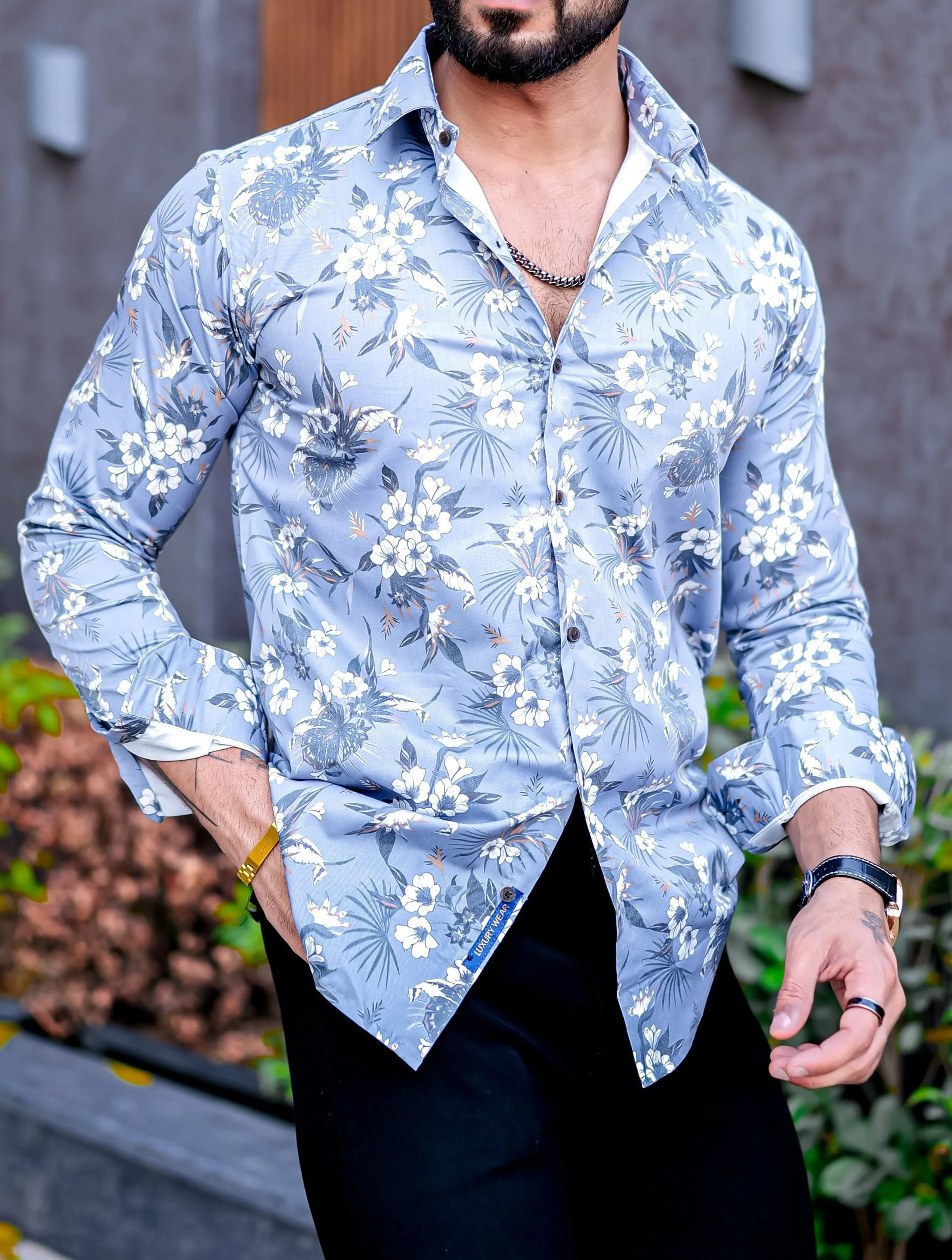 VOZIA Luxe Floral Printed Shirt